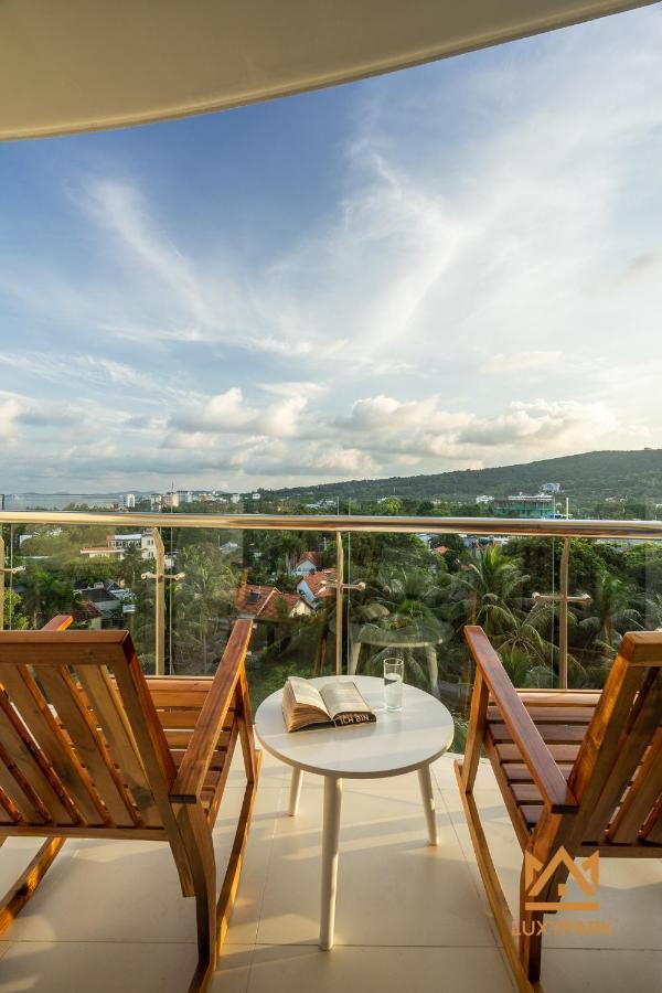 Luxy Park Hotel Phu Quoc Romantic Sunset Eksteriør bilde